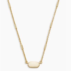Kendra Scott Fern Pendant Necklace In Gold